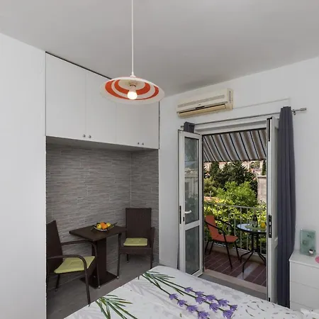 Appartamento Bradas-double With Shared Bathroom No3
